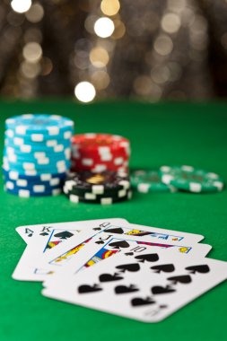 User navigating cash out on esports match